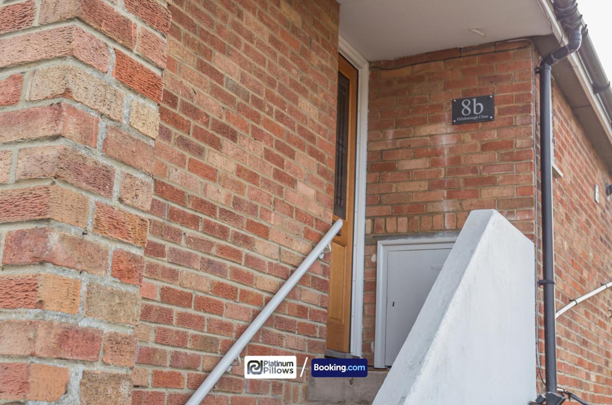 Spacious 2Br Apt In Oxford, Long Stay Savings, Near Hospitals & Universities Екстериор снимка