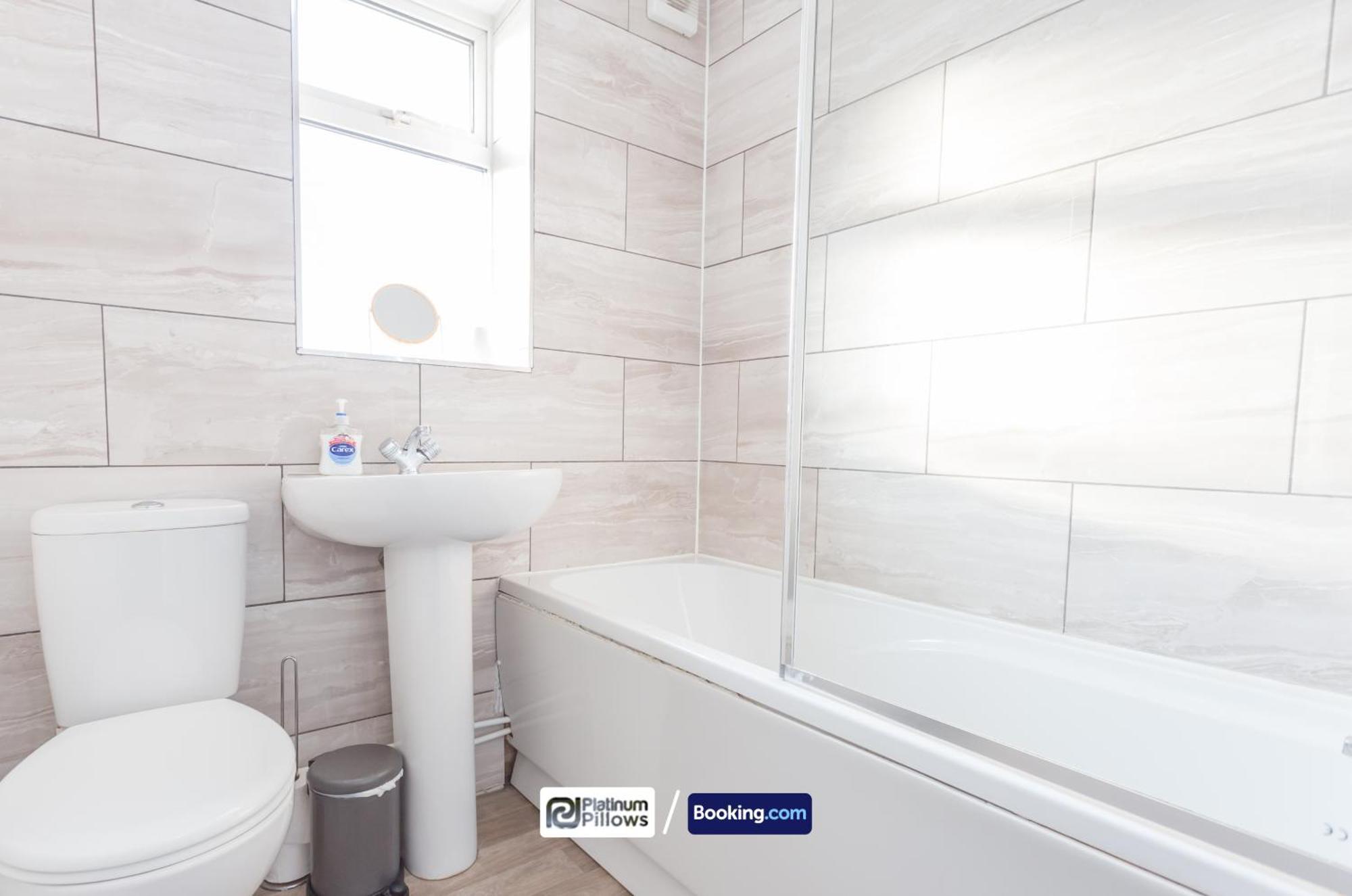 Spacious 2Br Apt In Oxford, Long Stay Savings, Near Hospitals & Universities Екстериор снимка